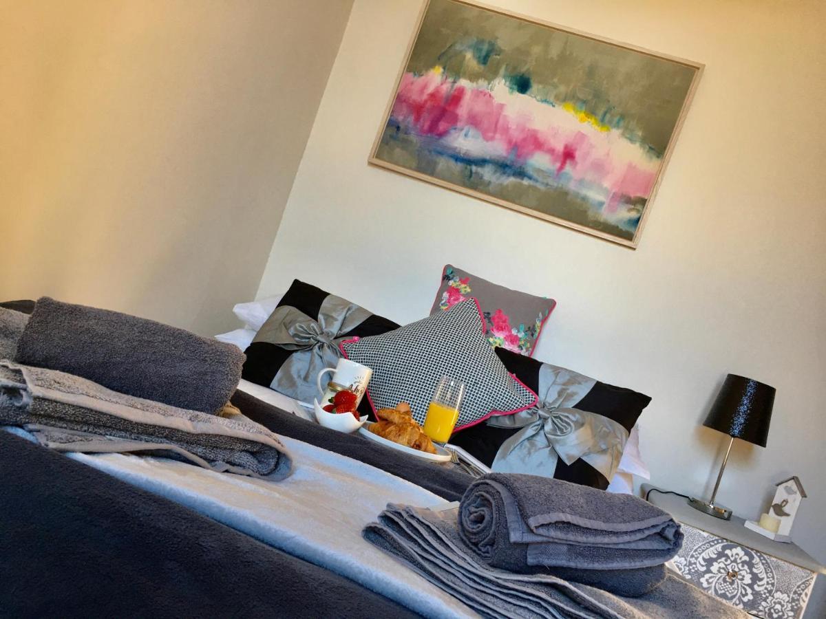 Cosy 2 Bedroom Central Apartment - Free Parking, Free Wifi أبردين المظهر الخارجي الصورة