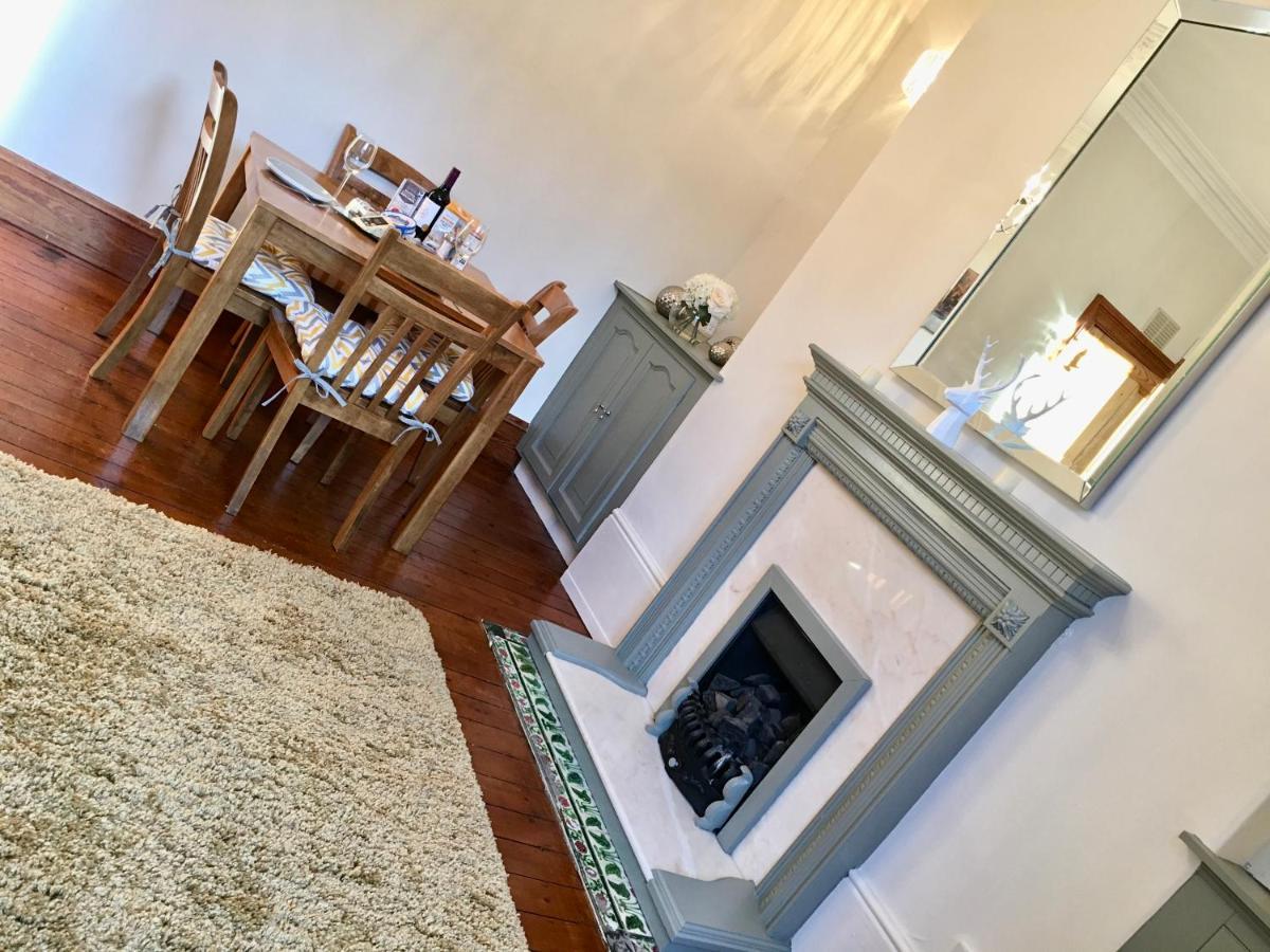 Cosy 2 Bedroom Central Apartment - Free Parking, Free Wifi أبردين المظهر الخارجي الصورة