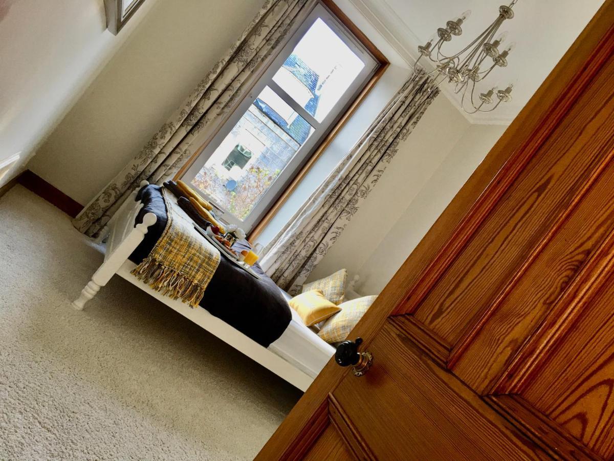 Cosy 2 Bedroom Central Apartment - Free Parking, Free Wifi أبردين المظهر الخارجي الصورة